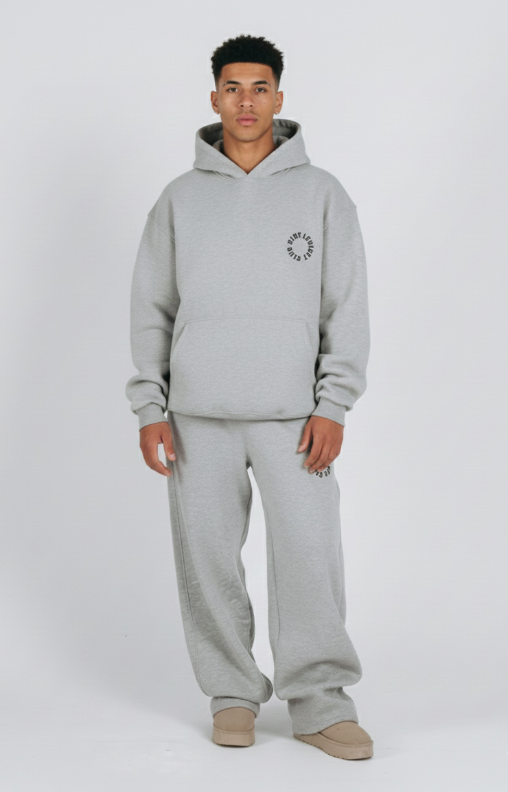 Genesis Signature Hoodie & Jogger Set  Riot Leveret Club First Collection light gray

